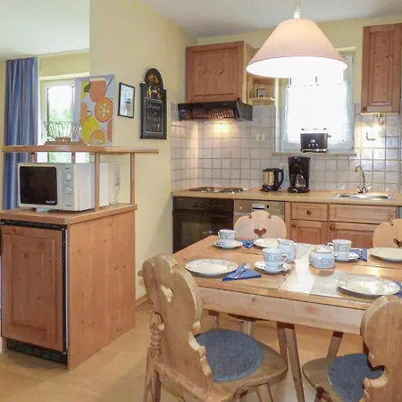 Amazing In With Kitchen Apartament